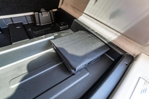 2022 Cadillac Escalade ESV 4WD Platinum - Image 15