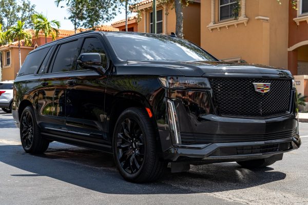 2022 Cadillac Escalade ESV 4WD Platinum