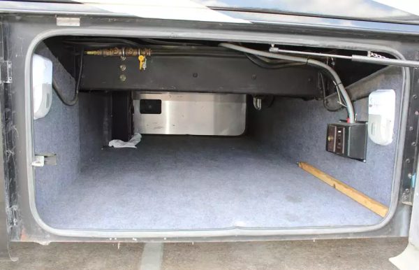 2015 Tiffin Allegro Red 33AA - Image 35