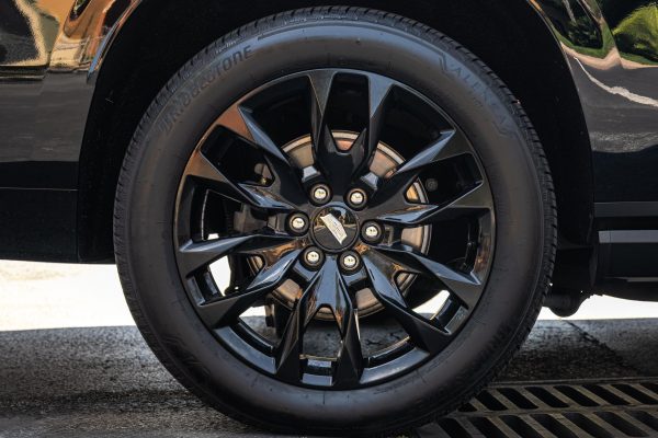 2022 Cadillac Escalade ESV 4WD Platinum - Image 36