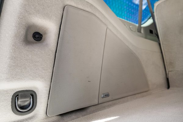 2022 Cadillac Escalade ESV 4WD Platinum - Image 48