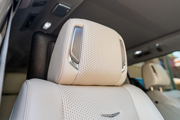 2022 Cadillac Escalade ESV 4WD Platinum - Image 62