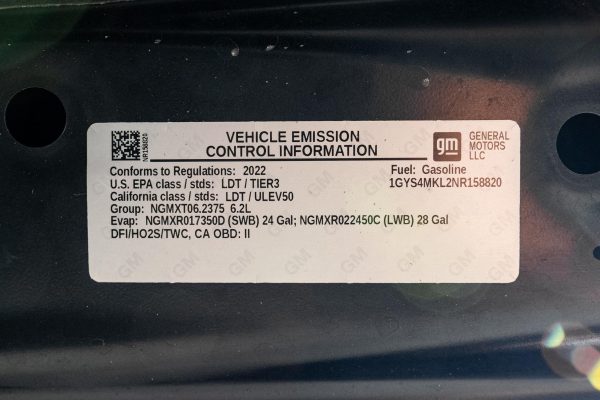 2022 Cadillac Escalade ESV 4WD Platinum - Image 90