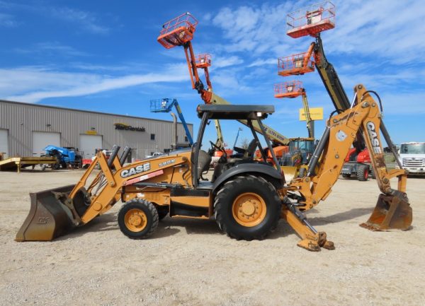 2015 Case 580N - Image 6