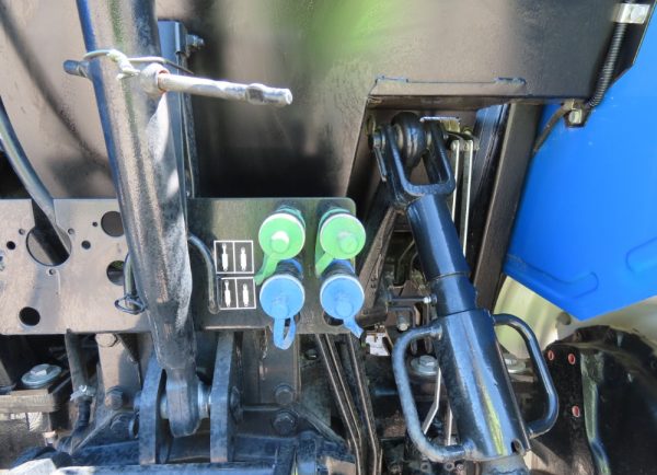 2013 New Holland TD5040 - Image 14