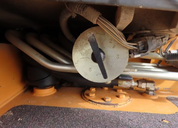 2015 Case 580N - Image 20