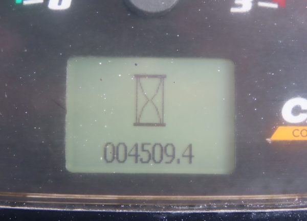 2015 Case 580N - Image 21