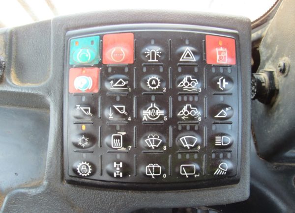 2014 John Deere 844K - Image 22