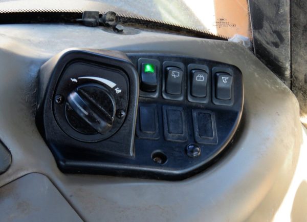 2014 Case 580SN - Image 29