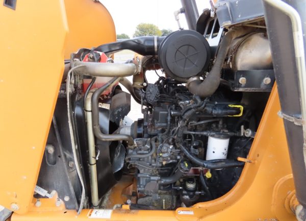 2015 Case 580N - Image 30