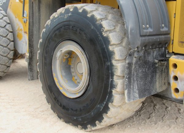 2014 John Deere 844K - Image 33