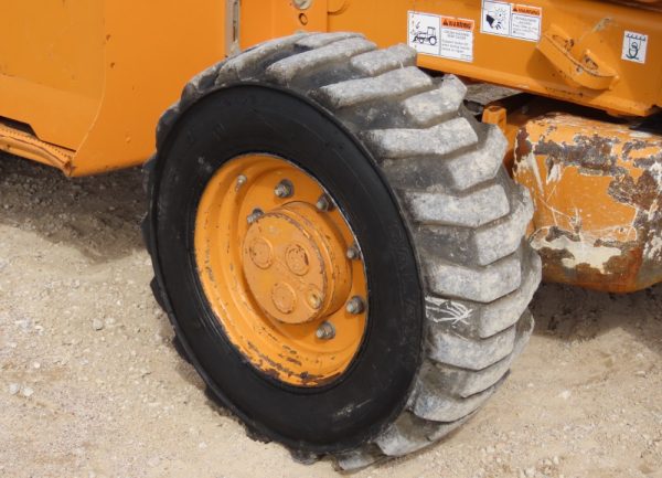 2015 Case 580N - Image 37